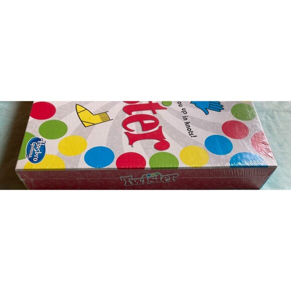 Hasbro Twister Classic Party Board Game For Two Or More New factory Sealed - Picture 4 of 6